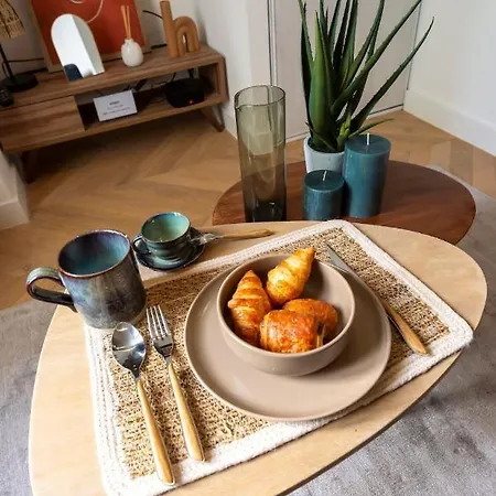 Superbe Plage/promenade Des 105 니스