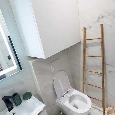 Superbe Plage/promenade Des 105 * Nizza